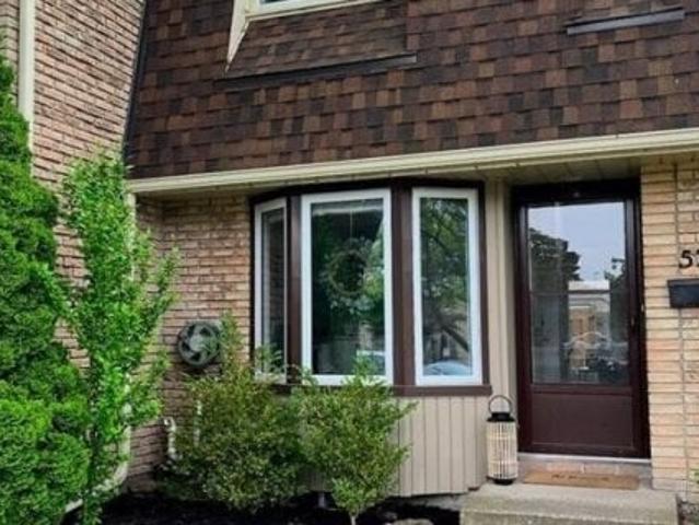 Townhouse for rent in Niagara, Ontario