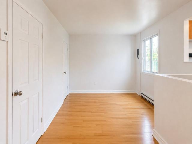 Apartment for rent in St. Leonard's, Quebec