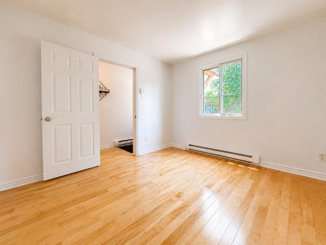 Apartment for rent in St. Leonard's, Quebec
