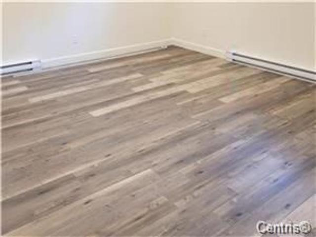 Apartment for rent in St. Leonard's, Quebec