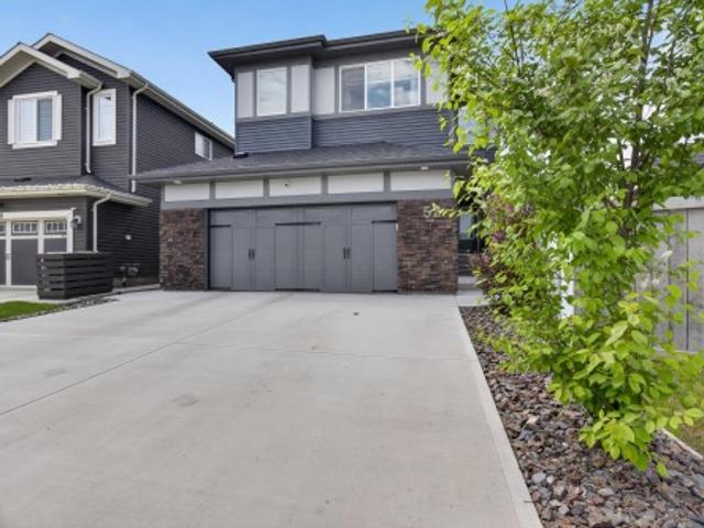 House for sale in Sherwood Park, Alberta