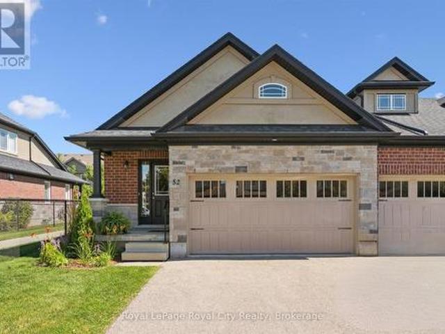 Townhouse for sale in Wellington, Ontario