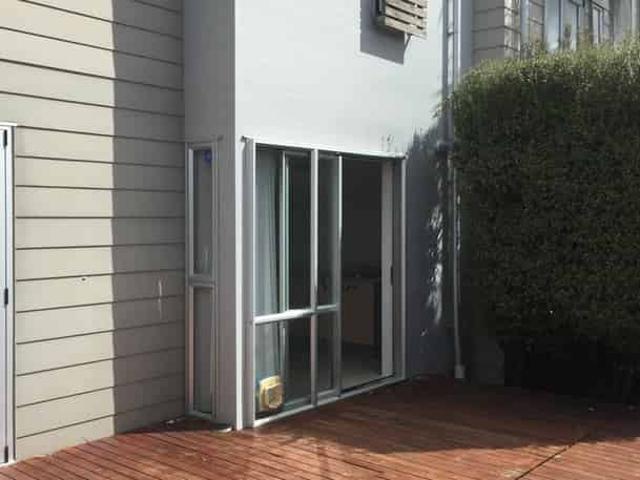 House for rent in Oratia, Oroua County