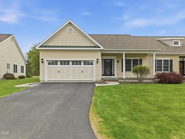 Townhouse for sale in Sand Lake, New York