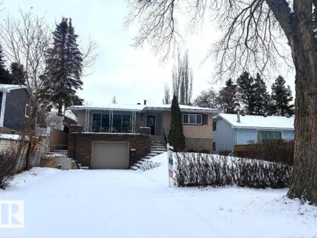 House for sale in Saint Albert, Alberta