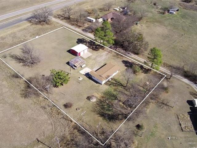 House for sale in Carter, Oklahoma