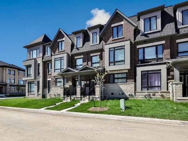 Townhouse for sale in Woburn, Ontario