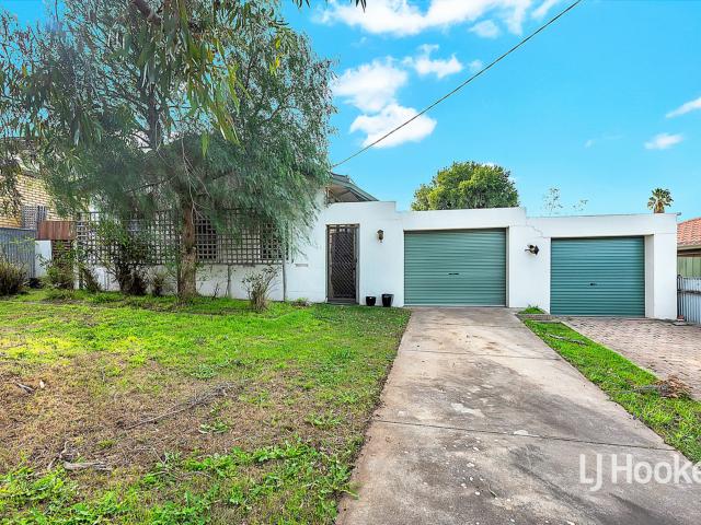 House for rent in Huntfield Heights, Adelaide
