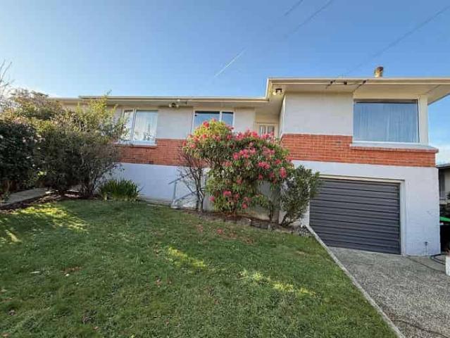 House for rent in Otakou
