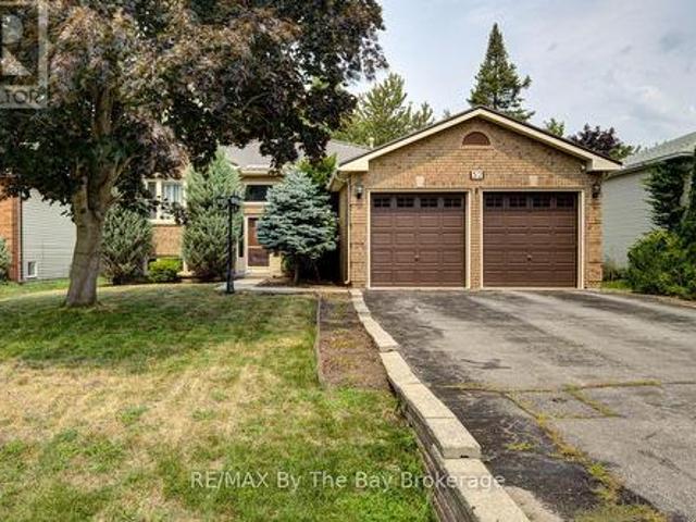 House for sale in Wasaga Beach, Ontario