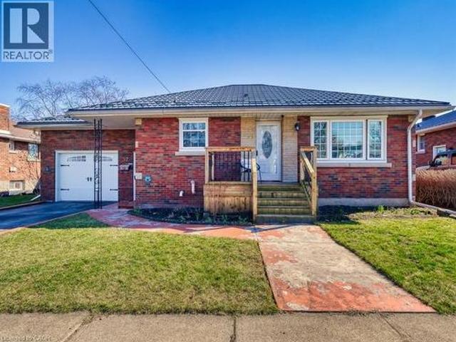 House for sale in Niagara, Ontario