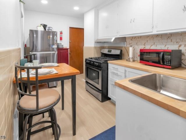 Property for rent in Newark, New Jersey