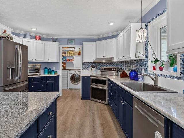 House for sale in Stuarts Draft, Augusta County