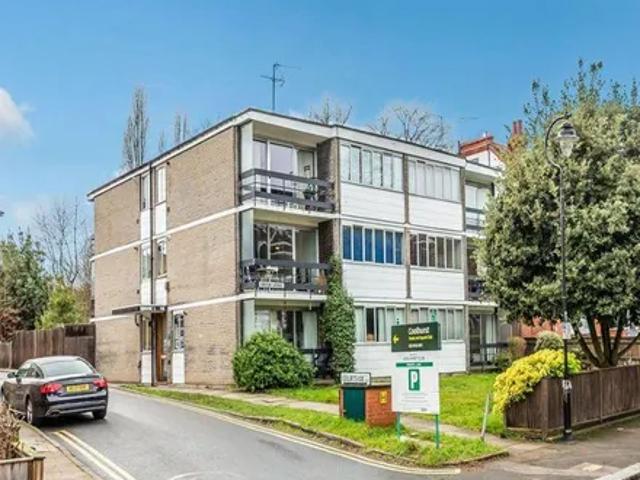 Apartment for rent in Crouch End, Isle Of Man