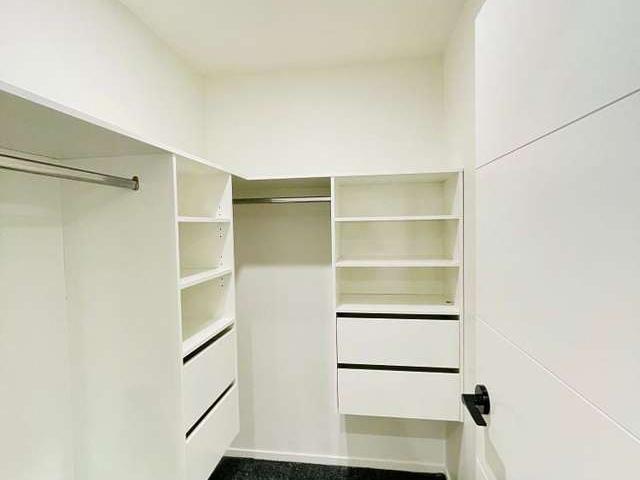 Townhouse for rent in Owhata