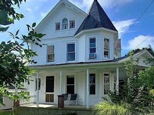 House for sale in Fawn Grove, Pennsylvania