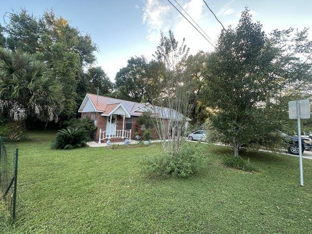 House for sale in DeFuniak Springs, Walton County