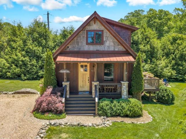 Townhouse for sale in Avery, North Carolina