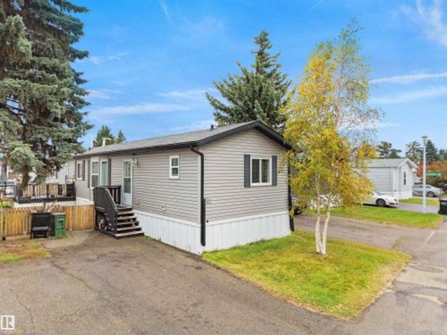 House for sale in Evergreen, Edmonton