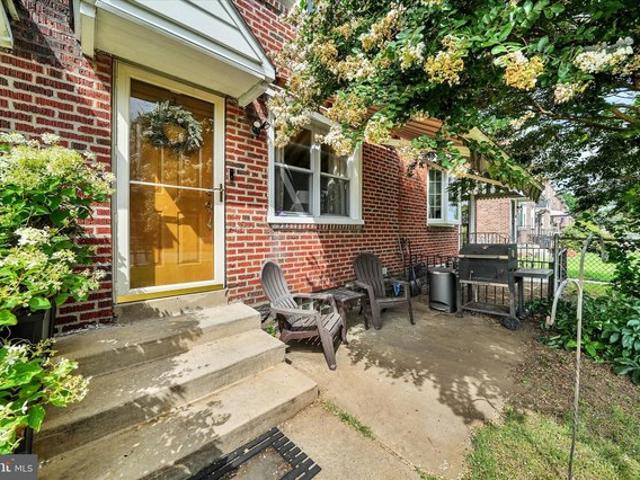 Townhouse for sale in Folcroft, Delaware County