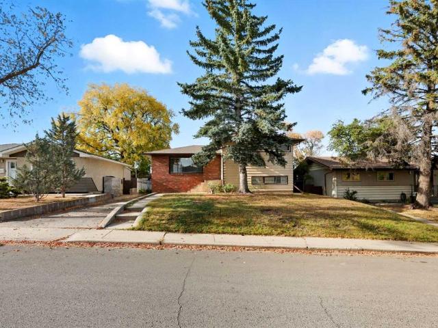 House for sale in Northwest, Alberta