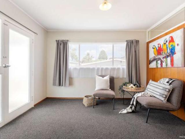House for sale in Glen Eden, Waitākere Ranges