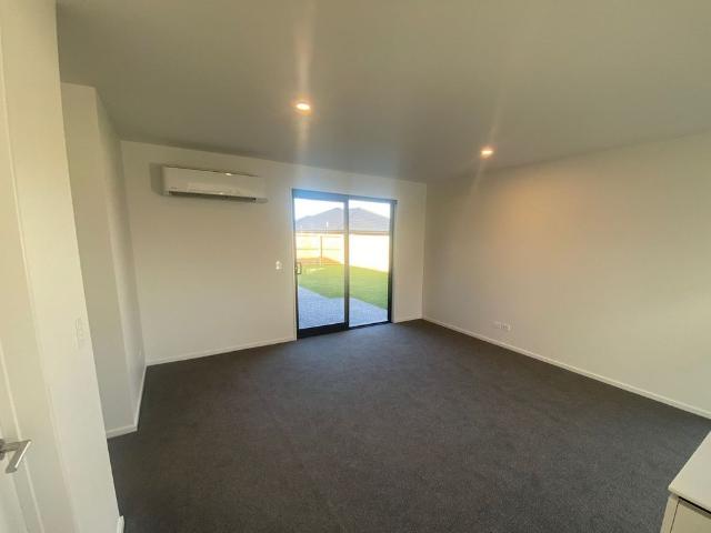 House for rent in Chaslands, Canterbury