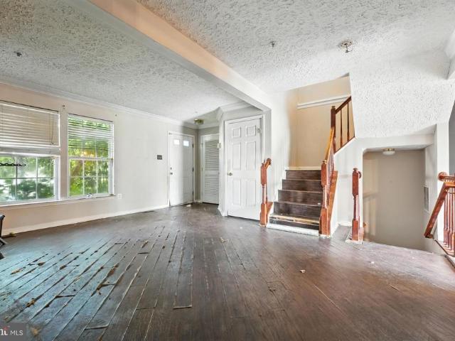 Townhouse for sale in Elkton