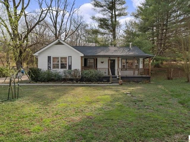 House for sale in Brownsville, Kentucky