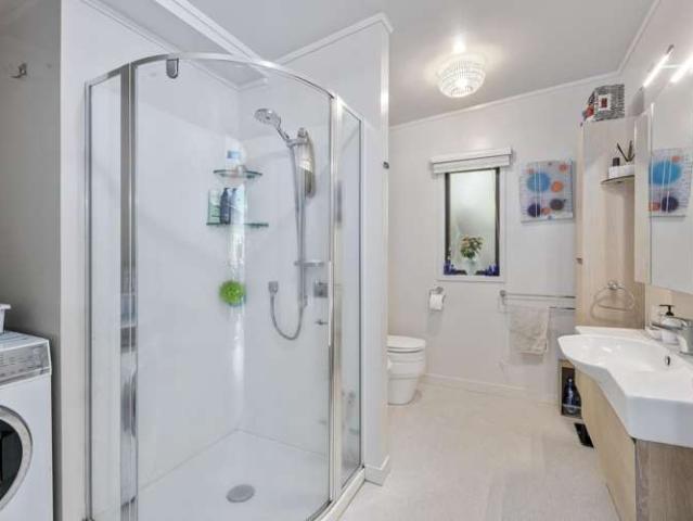 House for sale in Mahurangi West