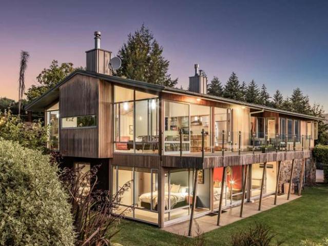 House for sale in Otakou