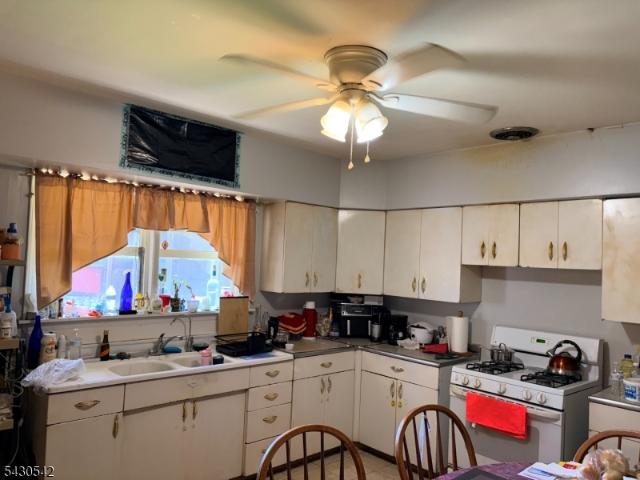 House for sale in Passaic, New Jersey