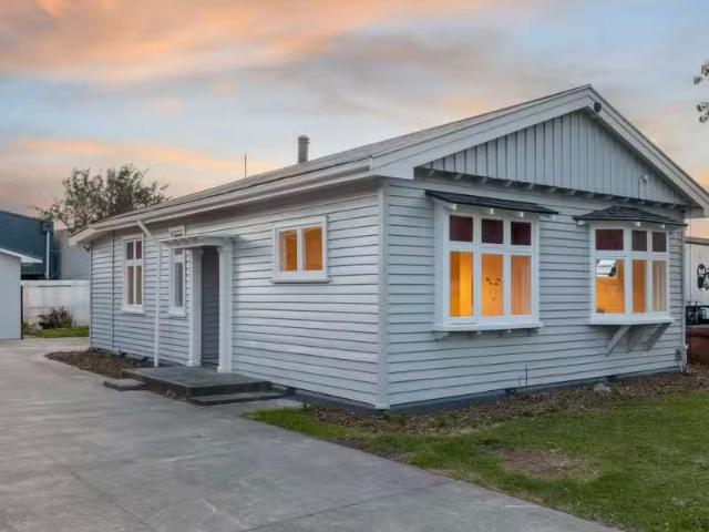 House for sale in Heathcote, Canterbury