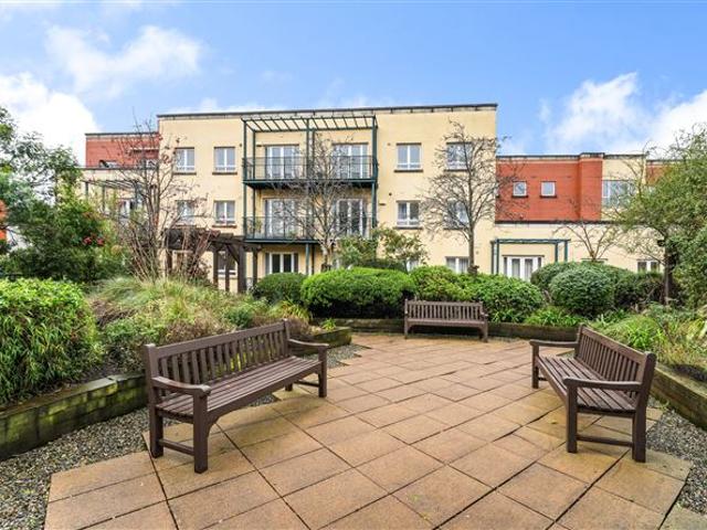 Apartment for sale in Bluebell, Dublin