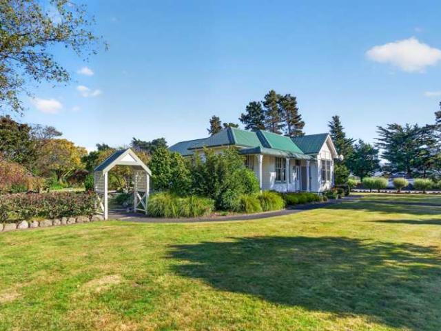 Property for sale in Featherston, Wellington