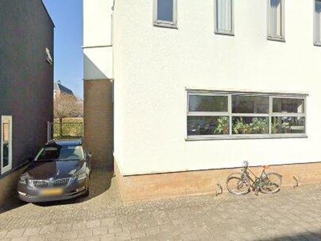 Bedrijfspand te huur in Geldrop, Noord Brabant