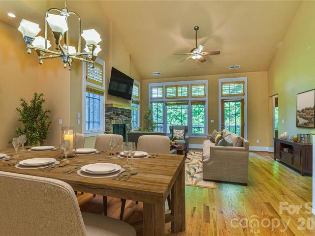 Townhouse for sale in Black Mountain, North Carolina