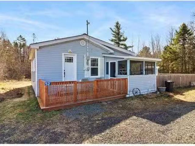 House for sale in Coal Creek, New Brunswick