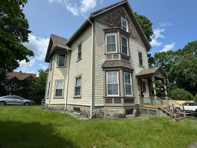 Townhouse for rent in Natick