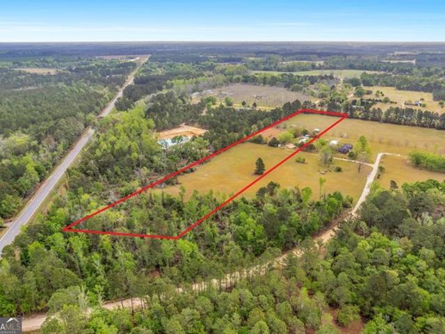 House for sale in Collins, Georgia