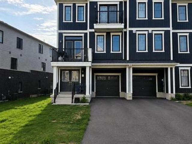 House for rent in Ancaster, Ontario