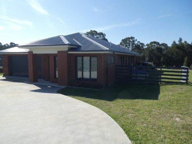 House for rent in Nicholson, Shire of East Gippsland
