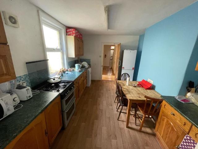 House for rent in Pennycomequick, Mount Wise