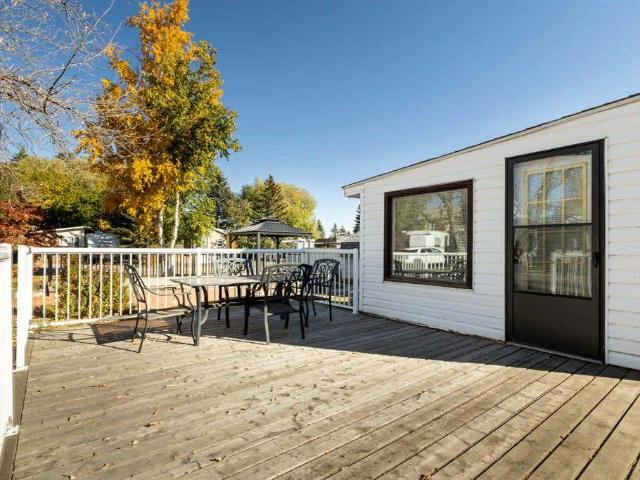 House for sale in Sylvan Lake, Alberta