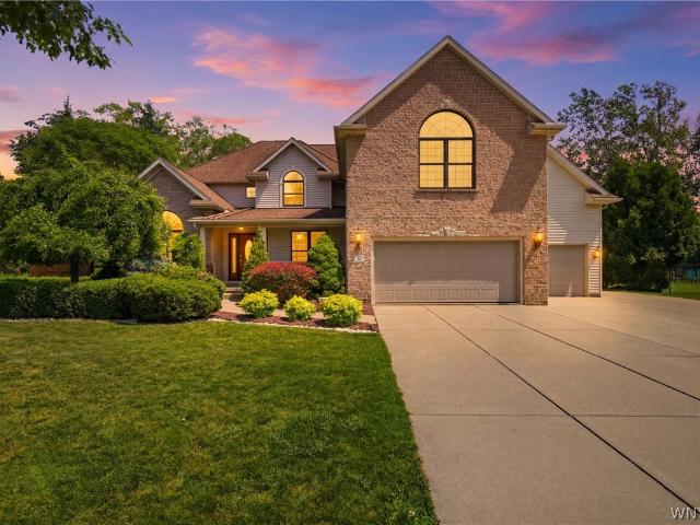House for sale in Bowmansville, New York