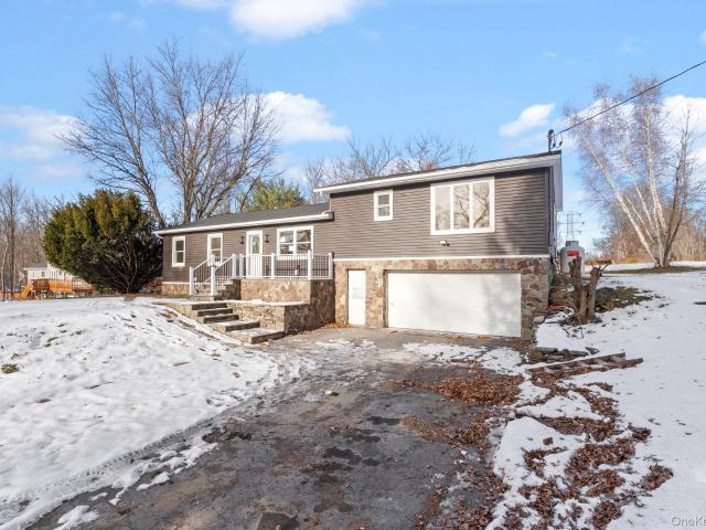 House for sale in Modena, New York