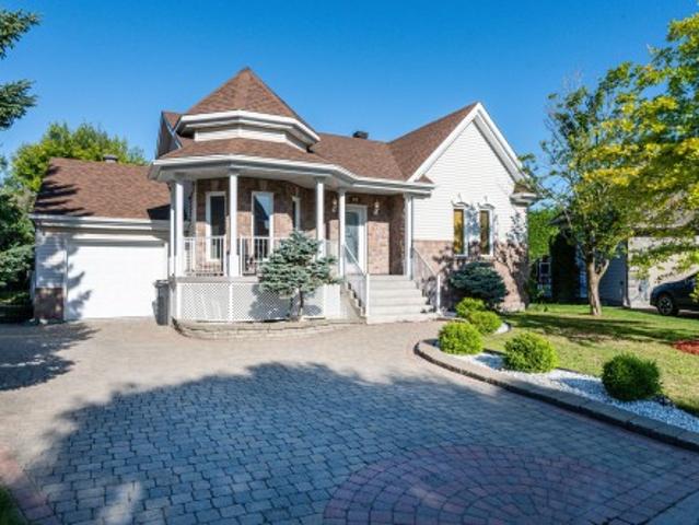 House for sale in Blainville, Laurentides