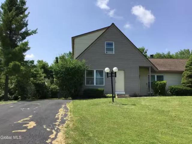 House for rent in Clifton Park