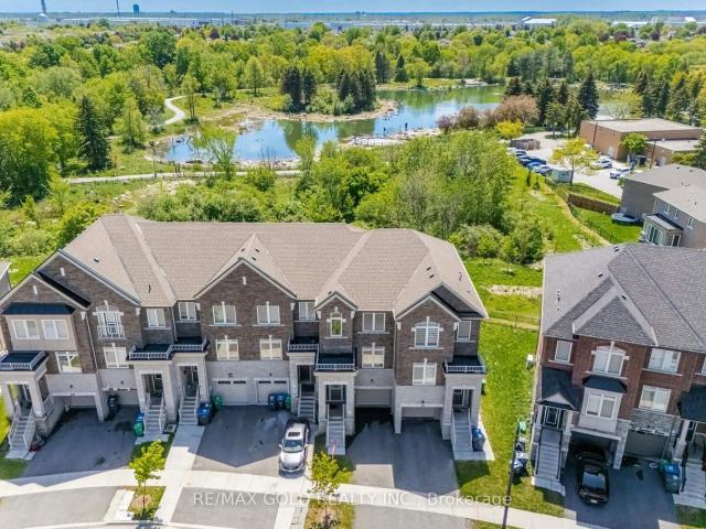 Townhouse for sale in Woburn, Ontario