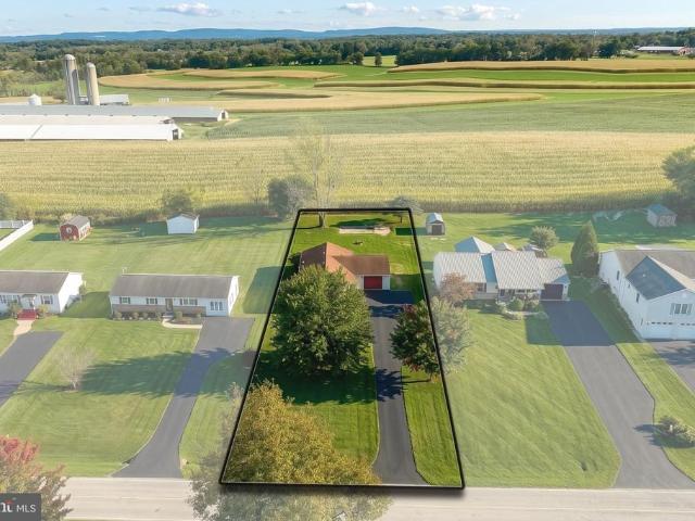 House for sale in Lake Meade, Reading Township